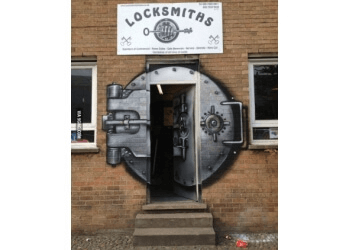Milwaukee Lockstar, LLC Milwaukee Lockstar, LLC