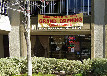 3 Best Nail Salons in Thousand Oaks, CA - ThreeBestRated