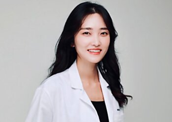 Minnie Koo, DMD - MIDTOWN FAMILY DENTISTRY Dallas Dentists image 1