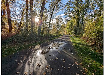 Salem Public Parks Minto-Brown Island Park