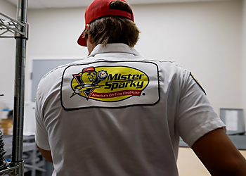 Scottsdale Electricians Mister Sparky® of Phoenix