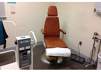 Lowell Podiatrists Mitchell Wachtel, DPM