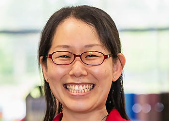Miyako Kobayashi, PT, DPT - MOTION SPORTS MEDICINE - Yonkers, NY Physical Therapists - Doctor Portrait Image