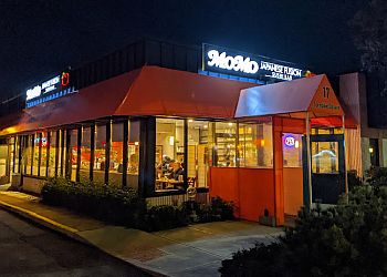 Bridgeport Japanese Restaurants MoMo Sushi