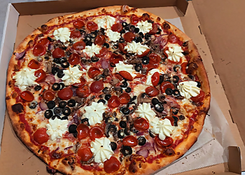Mombo’s Pizza Santa Rosa Santa Rosa Pizza Places image 1