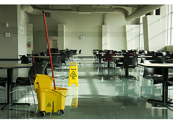Momentum Janitorial - Irvine, CA Commercial Cleaning Services - Outdoor Work Image