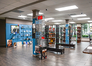 St Petersburg Eye Doctors Mona A. Henri, OD - VIP EYE CARE & OPTICAL BOUTIQUE