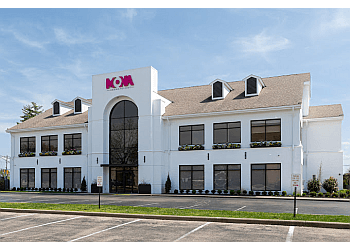 Cincinnati Dermatologists Mona S. Foad, MD, MHS FAAD - MONA DERMATOLOGY