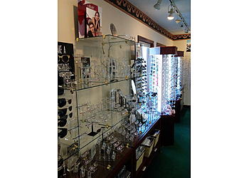 Springfield Pediatric Optometrists Monica Ryan, OD - PRAIRIE EYE AND LASIK CENTER