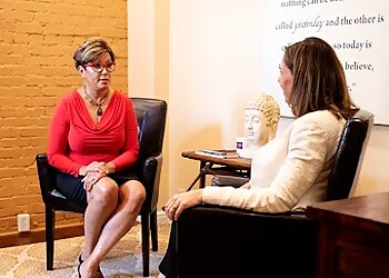 Pittsburgh Hypnotherapy Monique DeMonaco - COACH MONIQUE