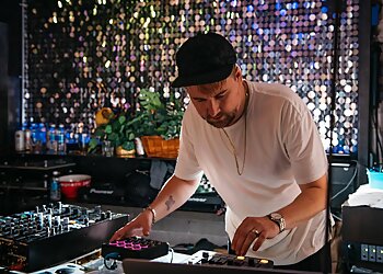 Seattle Night Clubs Monkey Loft