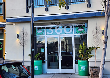 Oakland Vietnamese Restaurants Monster Pho