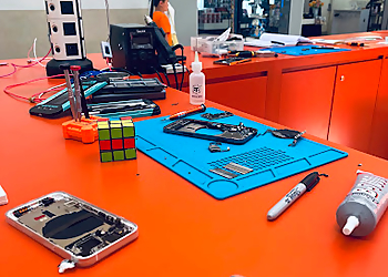 Moon Cell - Reno, NV Cell Phone Repair - Service Highlights