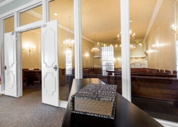 3 Best Funeral Homes in Arlington, TX - Expert Recommendations