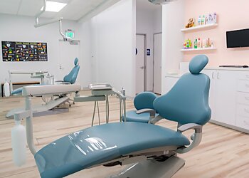 Torrance Kids Dentists Mori Aletomeh, DMD - PEARLY SMILES PEDIATRIC DENTISTRY