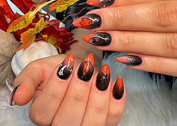 Morii Nails & Spa - Aurora, IL Nail Salons - Nail Enhancements