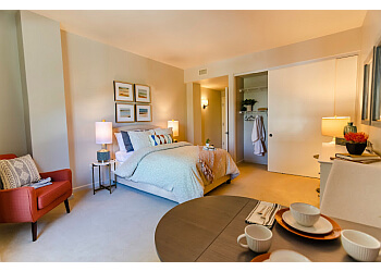 MorningStar Senior Living of Pasadena - Pasadena, CA Assisted Living Facilities - Bed Room