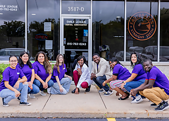 Joliet Cosmetic Dentists Morolayo Oluyemi, DMD - SMILE LEAGUE DENTAL