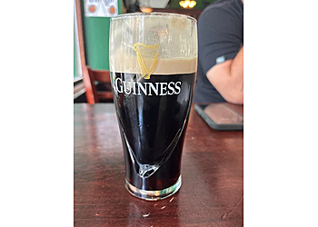 Milwaukee Pubs Mo's Irish Pub