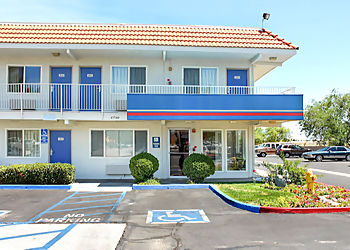 Motel 6 Lancaster Hotels image 1