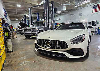 MotorHaus - West Palm Beach, FL Car Repair Shops - Car Image