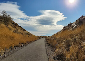 Mountain view corridor bike hot sale trail