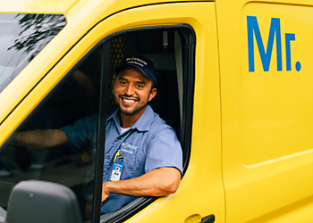 Mr. Electric of Macomb & Oakland Counties Warren Electricians image 1