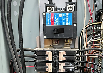 San Antonio Electricians Mr. Electric of San Antonio