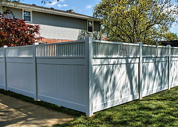 Evansville Fencing Contractors Mr. Fence