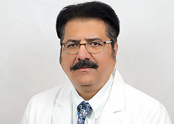 Mubashir Mahmood, MD - Knoxville, TN Endocrinologists - Doctor Portrait Image