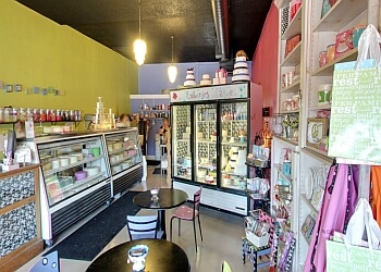 Mulberries Cake Shop - Denver, CO Cakes - Restaurant Interior Image