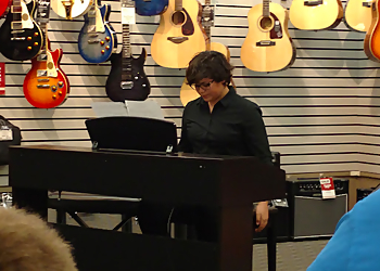Music & Arts Glendale - Glendale, AZ Music Schools - Practice Image