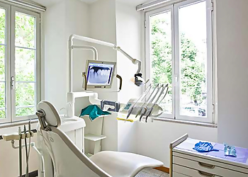 Oakland Cosmetic Dentists Mussie Sibhatu, DDS, MS - LAUREL SMILE DENTISTRY