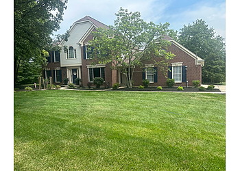 Cincinnati Lawn Care Services Must Lawn & Landscape LLC