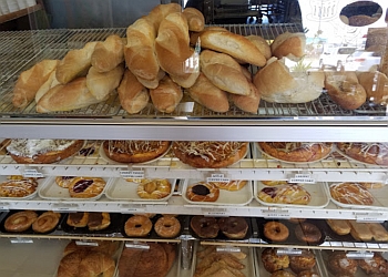 3 Best Bakeries in Surprise, AZ - Expert Recommendations