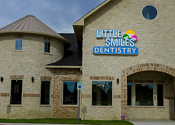 Lewisville Kids Dentists My-Hanh Nguyen DDS - LITTLE SMILES DENTISTRY