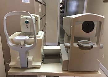 Mylinh Lam, OD - El Monte, CA Eye Doctors - Treatment Room Image