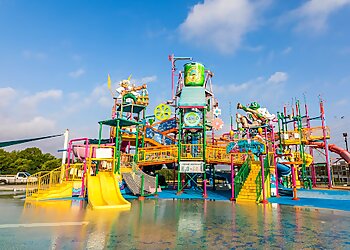 Dallas Amusement Parks NRH2O Family Water Park