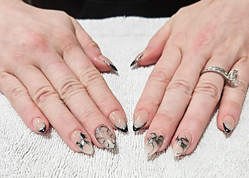 Nail La Belle - Eugene, OR Nail Salons - Nail Enhancements