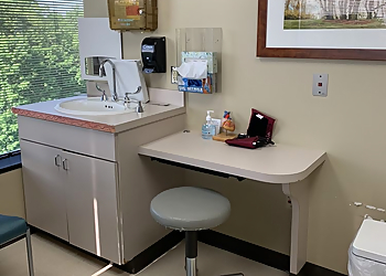 Nancy A Branyas, MD - Indianapolis, IN Cardiologists - Clinic Interior Image