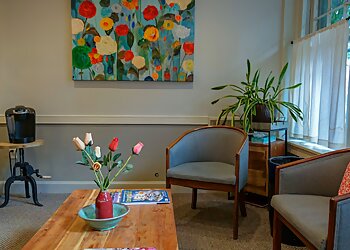 New Haven Cosmetic Dentists Nancy Summer Lerch, DDS, FAGD, AAACD - CENTER FOR ESTHETIC DENTISTRY, LLC