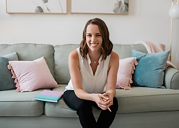 Pasadena Marriage Counselors Natalie Moore, MA, LMFT - SPACE FOR GROWTH THERAPY