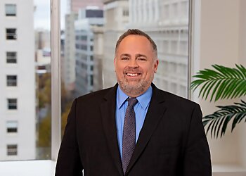 Nathan Holtey - HOLTEY BROWN NEWSOM Portland Divorce Lawyers image 1