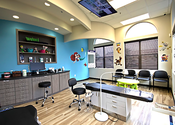 Nathifa Smith, DDS - TEETH R US CHILDREN’S DENTISTRY - Plano, TX Kids Dentists - Treatment Room Image