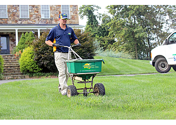 Hartford Lawn Care Services NaturaLawn of America