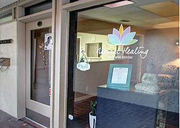 Natural Healing Wellness Center - Pompano Beach, FL Acupuncture - Clinic Exterior Image
