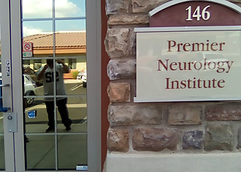 Glendale Neurologists Naveed Vehra, MD - Premier Neurology Institute