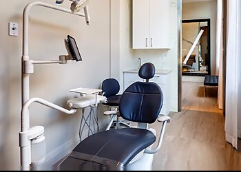 Boston Orthodontists Nayson Niaraki, DMD - SMILEBAR, LLC