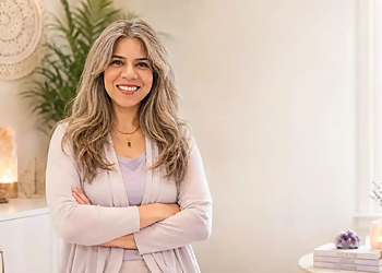 Neelam Soni - SHREEM HEALING CENTER - Fort Wayne, IN Hypnotherapy - Doctor Portrait Image