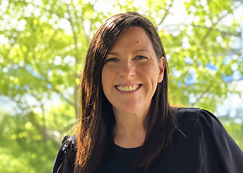 Neisha Wetzel, PT, DPT, Cert. MDT - ADVANCED PHYSICAL THERAPY SOLUTIONS - Fayetteville, NC Physical Therapists - Doctor Portrait Image